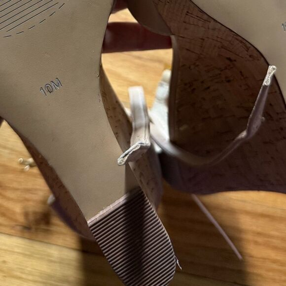 CHARLES BY CHARLES DAVID | Lois Wedge - Picture 6 of 6